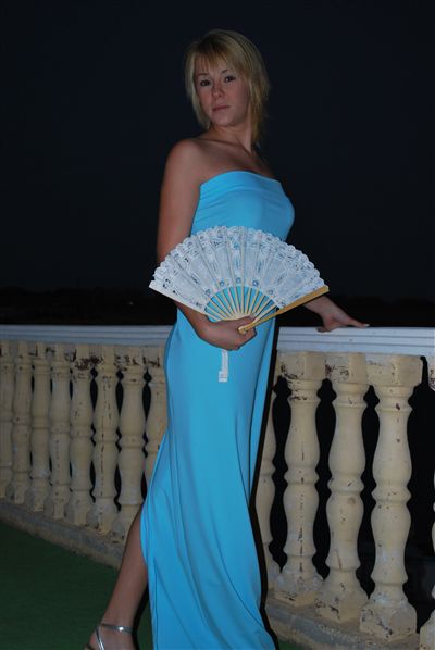 Stunning Lace Fan - Non UPF Rated-5