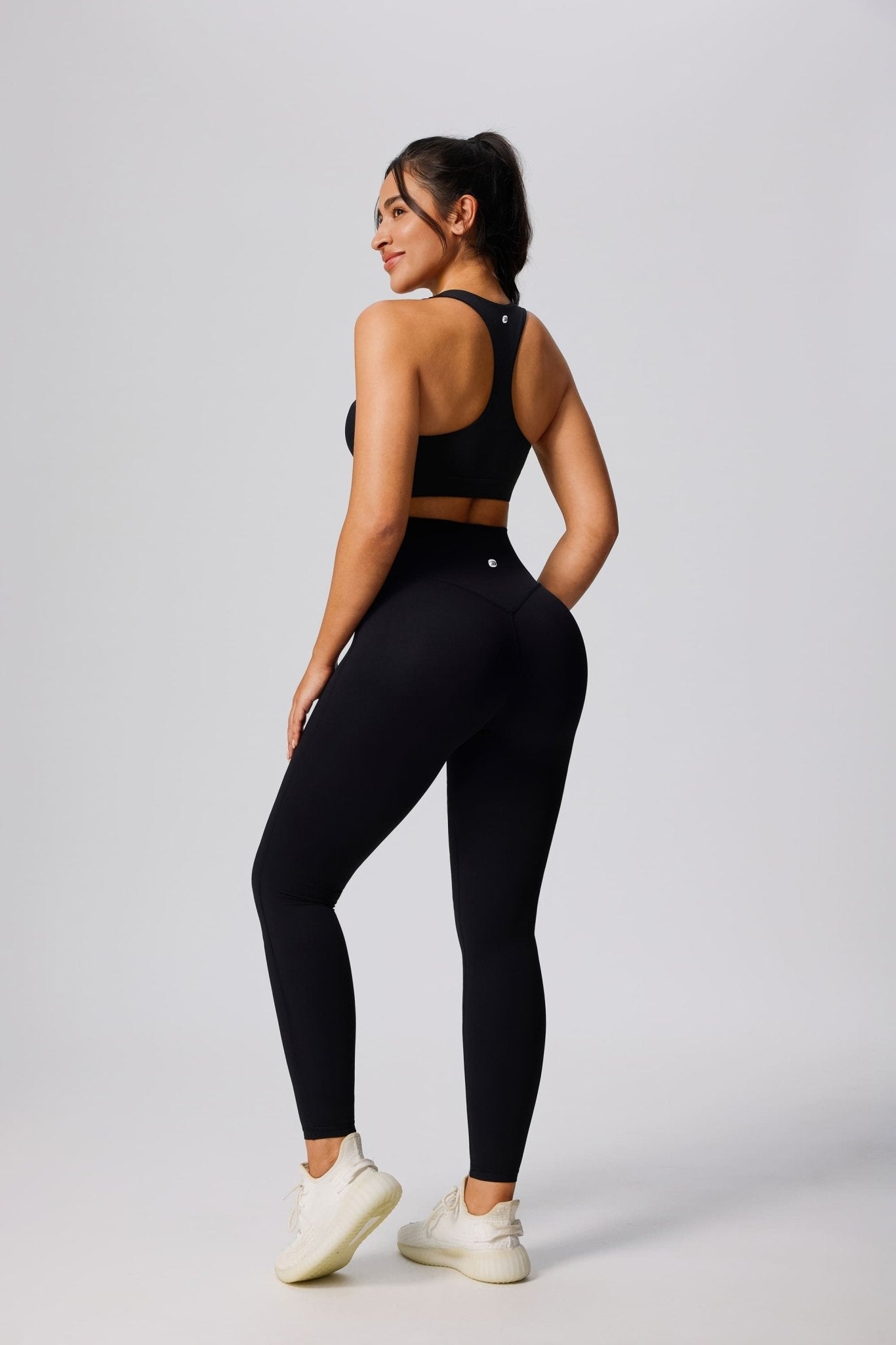 Medium Support Yoga Sports Bra-zoom-8
