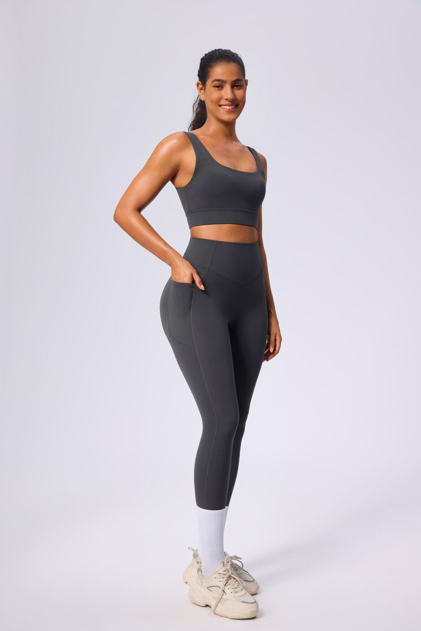 UPF 50+ Yoga Sports Bra-3